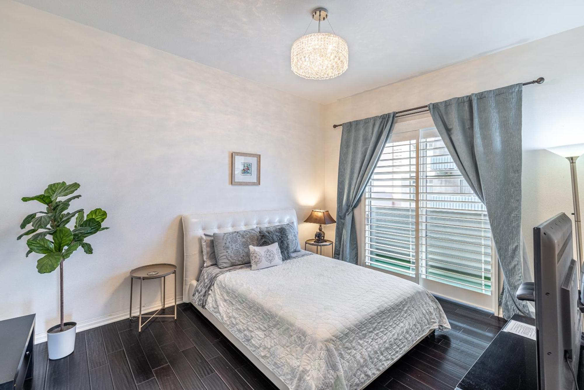 2 Bed Ocean View Balconys Corner Unit Lb Convention Center Lejlighed Long Beach Eksteriør billede