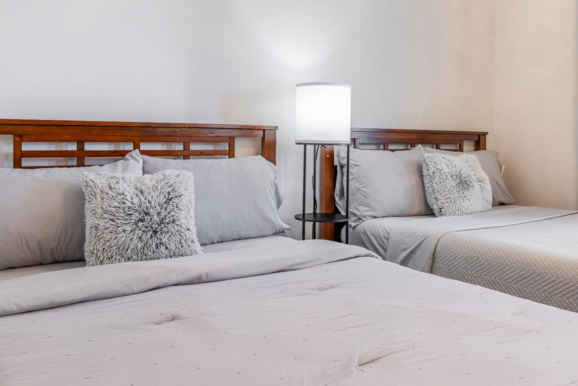 2 Bed Ocean View Balconys Corner Unit Lb Convention Center Lejlighed Long Beach Eksteriør billede